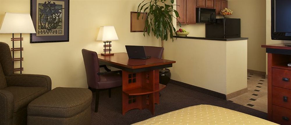 Larkspur Landing Extended
